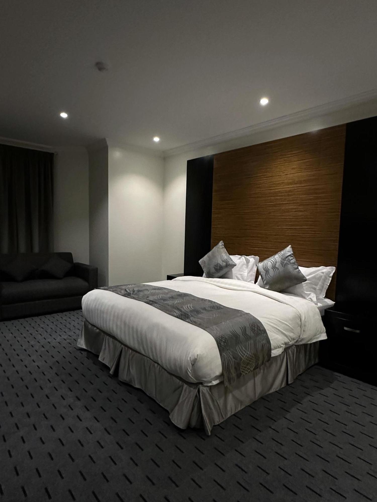 Art Suite Riadh Exterior foto